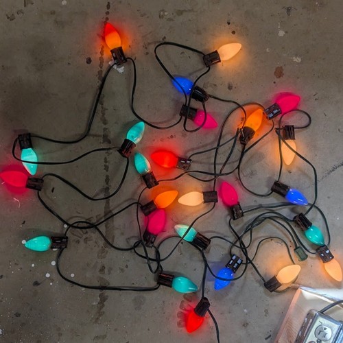Vtg string lights 25 - c9,
